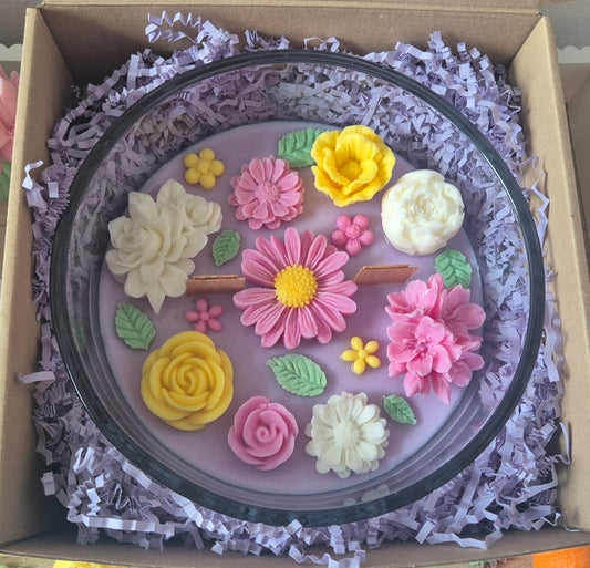 „Wiosenny Ogród” – sojowa świeca kwiatowa w szkle