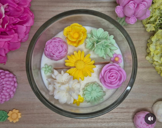 Wiosenny Ogród – Sojowa Świeca Kwiatowa